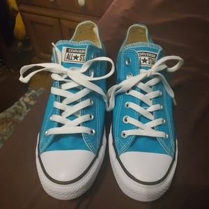 Converse All Star Lo Sneaker- MEN 7/WOMEN'S 9